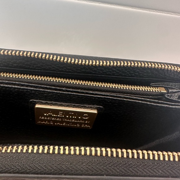 Valentino By Mario Valentino Black Wallet with Studs - Picture 5 of 10